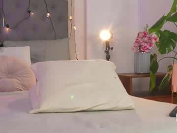 webcam girl victoria__rossi live cam image #12949827