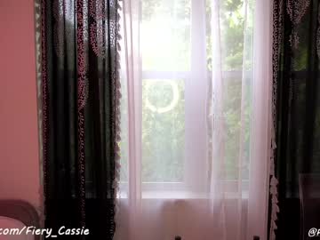 webcam girl fiery_redhead live cam image #3642277