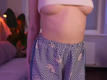 webcam girl toxl live cam image #12485919