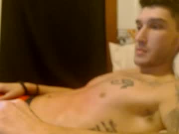 webcam man pizzatony25 live cam image #4188381
