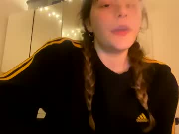 webcam girl biggestcatlover live cam image #5463153