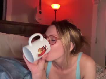 webcam girl kaileeshy live cam image #4036635