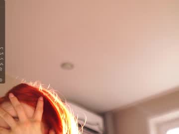 webcam girl oki_dokie live cam image #8961663