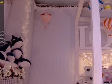 webcam girl careful_i_bite live cam image #2212566