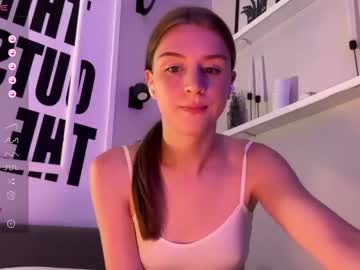 webcam tranny evie_may live cam image #9883875