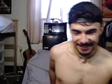 webcam man jclifts2003 live cam image #9085041