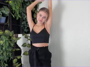 webcam girl niginacart live cam image #5013671