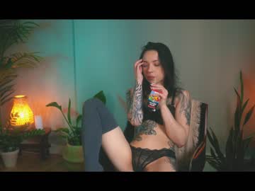 webcam girl ambientink live cam image #2522252