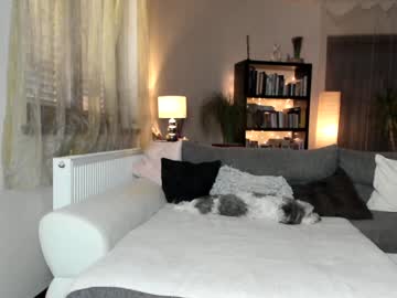 webcam girl pbsteve live cam image #1568591