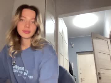 webcam girl angel_from_sky live cam image #5041657