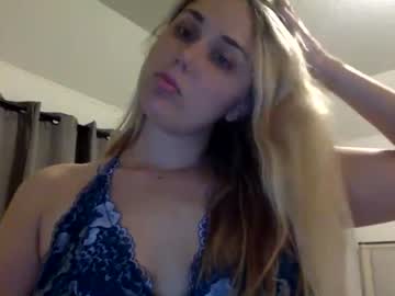 webcam girl mamaaryy3 live cam image #4665342