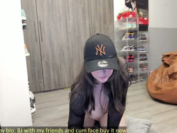 webcam girl lindabluee live cam image #11053210