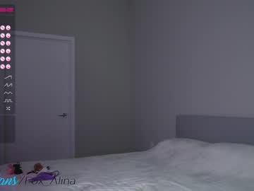 webcam girl fox_alina live cam image #4087455