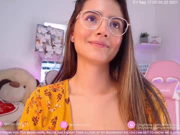 webcam girl little_cory live cam image #140603