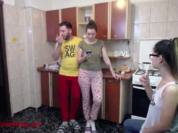 webcam couple iuliana32 live cam image #944195