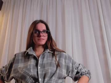 webcam girl lorettadunnell live cam image #11194575
