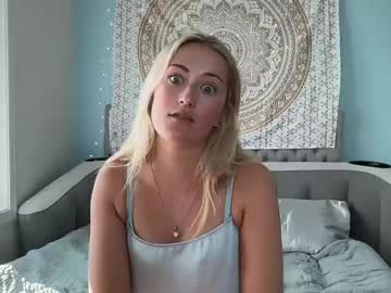 webcam girl misslaceyy live cam image #13033687