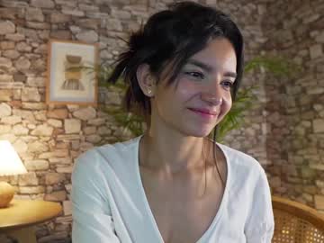 webcam girl urcutelinda live cam image #8590863