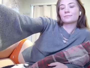 webcam girl katynowhere live cam image #11008217