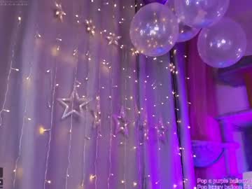webcam girl _biscuitty live cam image #10215402