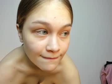 webcam girl candy__mandy live cam image #5891862