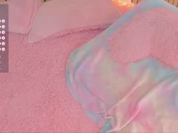 webcam girl little_effy18 live cam image #7653091