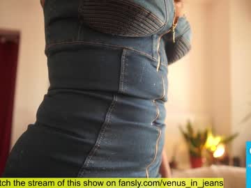 webcam girl venus_in_jeans live cam image #8069795