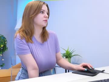 webcam girl lovlybambi live cam image #7916961