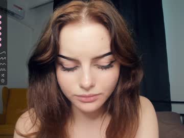 webcam girl cute_caprice live cam image #6965111