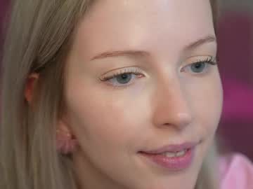 webcam girl my_stella live cam image #13005345