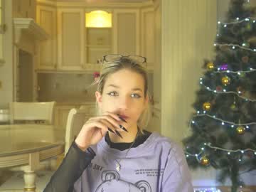 webcam girl juliarios live cam image #7944670