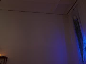 webcam girl alisonrouge live cam image #8220379