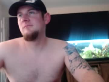 webcam man alphanuts101 live cam image #5007004