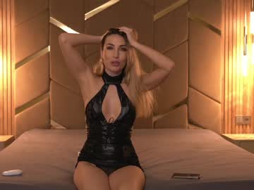 webcam girl chaturbabe__ live cam image #12245376