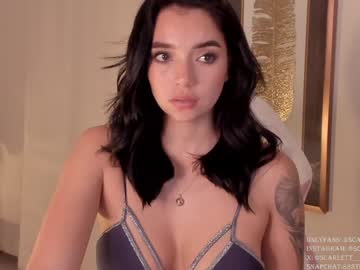 webcam girl scarlett__baker11 live cam image #10556921