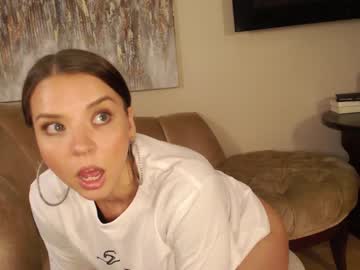 webcam girl stacimarierose live cam image #3372431