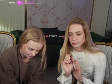 webcam couple kira0541 live cam image #11222835