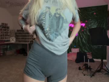 webcam girl pr3ttyp1nkpussy live cam image #2081555