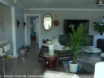 webcam girl bloomyogi live cam image #10215483