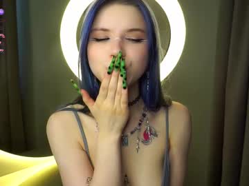 webcam girl merciabawden live cam image #12778768