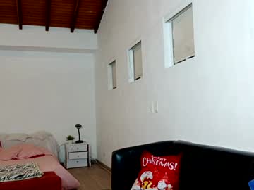 webcam girl joycoral live cam image #11568585
