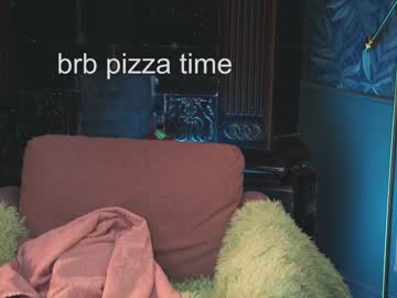 webcam girl lolly_bella_ live cam image #649128