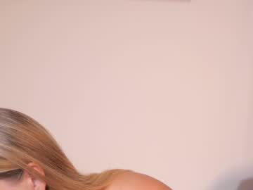 webcam girl stella_and_stephan live cam image #10250626