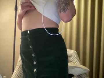 webcam girl pootie_tangs_ex live cam image #2044311