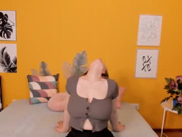 webcam girl helenmurr live cam image #1682047