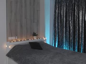 webcam girl kitttycat_meow live cam image #107416