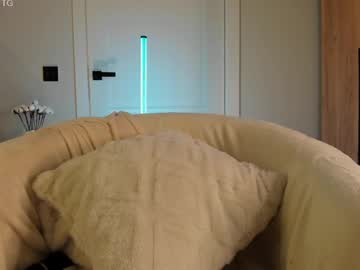 webcam girl tollysage live cam image #12291517