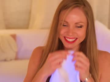webcam girl eva_fashionista live cam image #8910555