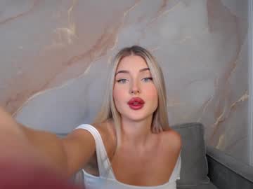 webcam girl cute18cute live cam image #10640106