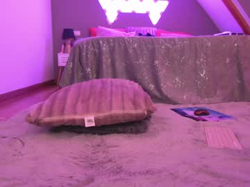 webcam girl kimmie_ live cam image #5740845